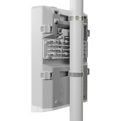 Коммутатор MikroTik netPower 16P CRS318-16P-2S+OUT (L3) 16x1Гбит/с 2SFP+ 16PoE 300W управляемый