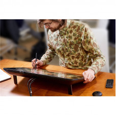 Графический планшет-монитор Wacom Cintiq DTH-2420 USB черный