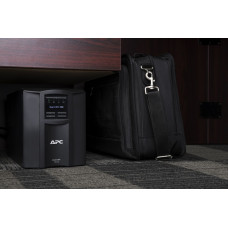Источник бесперебойного питания APC Smart-UPS SMT1500IC 1000Вт 1500ВА черный