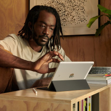 Планшет Apple iPad 2021 A2603 A13 Bionic 6С RAM3Gb ROM64Gb 10.2" IPS 2160x1620 4G iOS серый космос 8Mpix 12Mpix BT WiFi 9hr